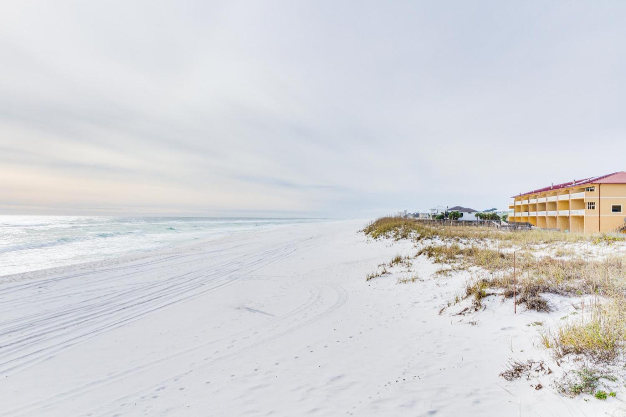 Pensacola Beach Condo With Patio And Access To Beach! 外观 照片